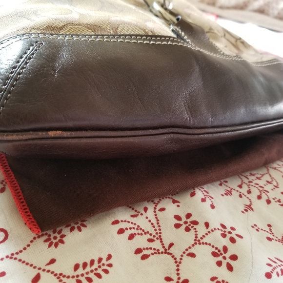 Coach shoulder bag - Picture 4 of 8